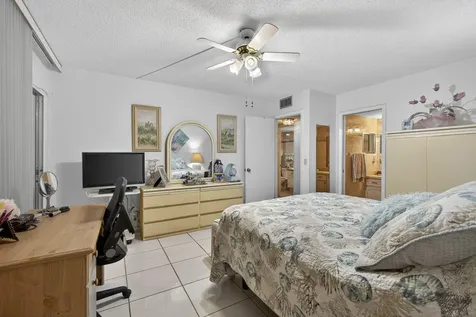 330 Wellington G West Palm Beach FL 33417