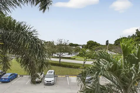 330 Wellington G West Palm Beach FL 33417