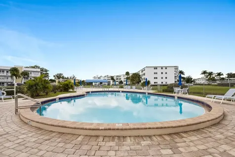330 Wellington G West Palm Beach FL 33417