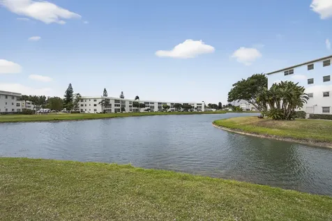 330 Wellington G West Palm Beach FL 33417