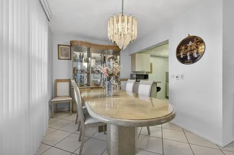 330 Wellington G West Palm Beach FL 33417
