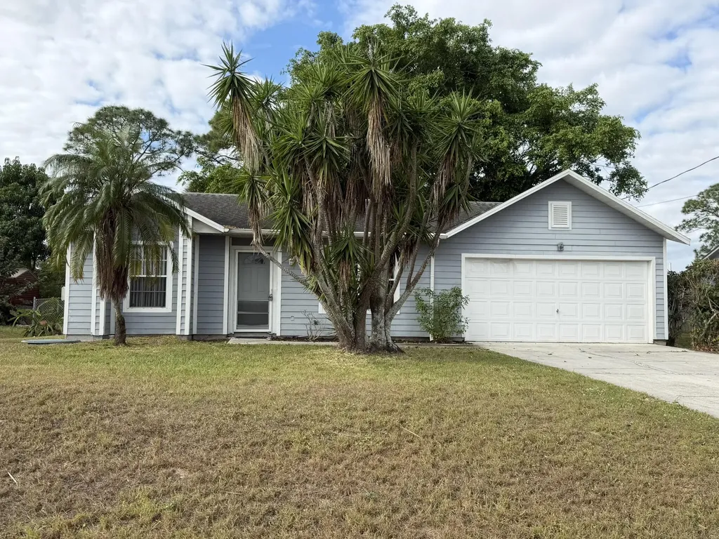 2342 SW Bayshore Boulevard Port Saint Lucie FL 34984