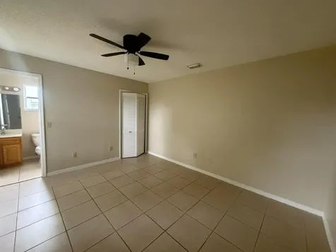 2342 SW Bayshore Boulevard Port Saint Lucie FL 34984