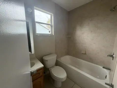 2342 SW Bayshore Boulevard Port Saint Lucie FL 34984