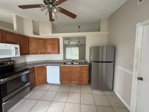 2342 SW Bayshore Boulevard Port Saint Lucie FL 34984