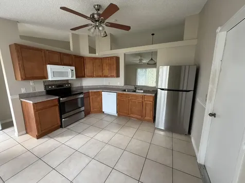 2342 SW Bayshore Boulevard Port Saint Lucie FL 34984