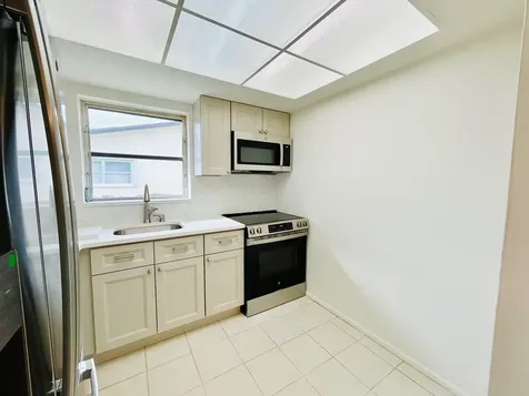 2878 Ashley Drive West Palm Beach FL 33415