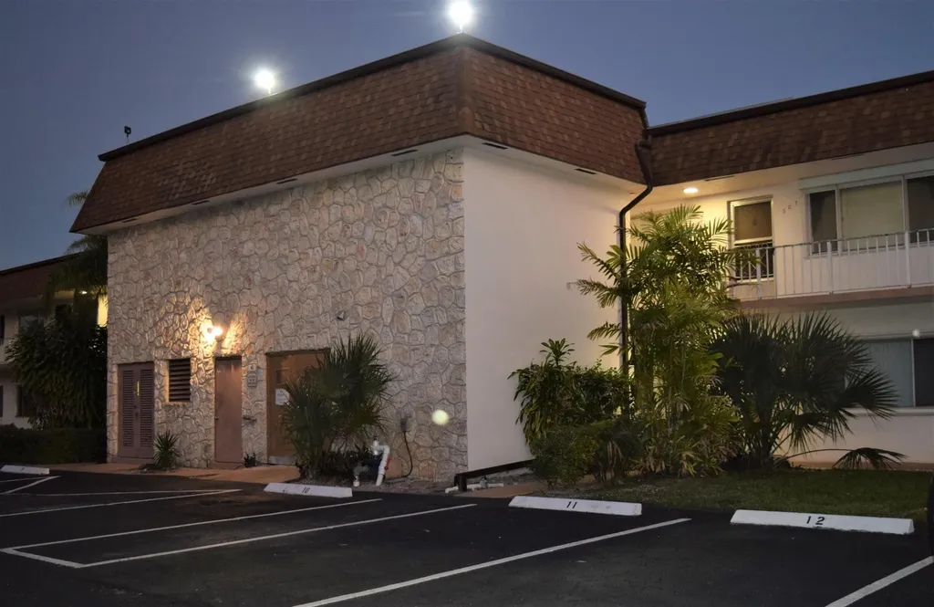 2878 Donnelly Drive Lake Worth FL 33462