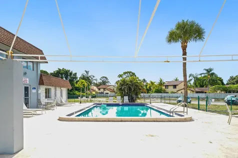 2878 Donnelly Drive Lake Worth FL 33462