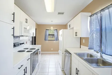 1732 W Sanderling Lane Fort Pierce FL 34982