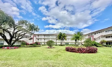 147 Fanshaw D Boca Raton FL 33434