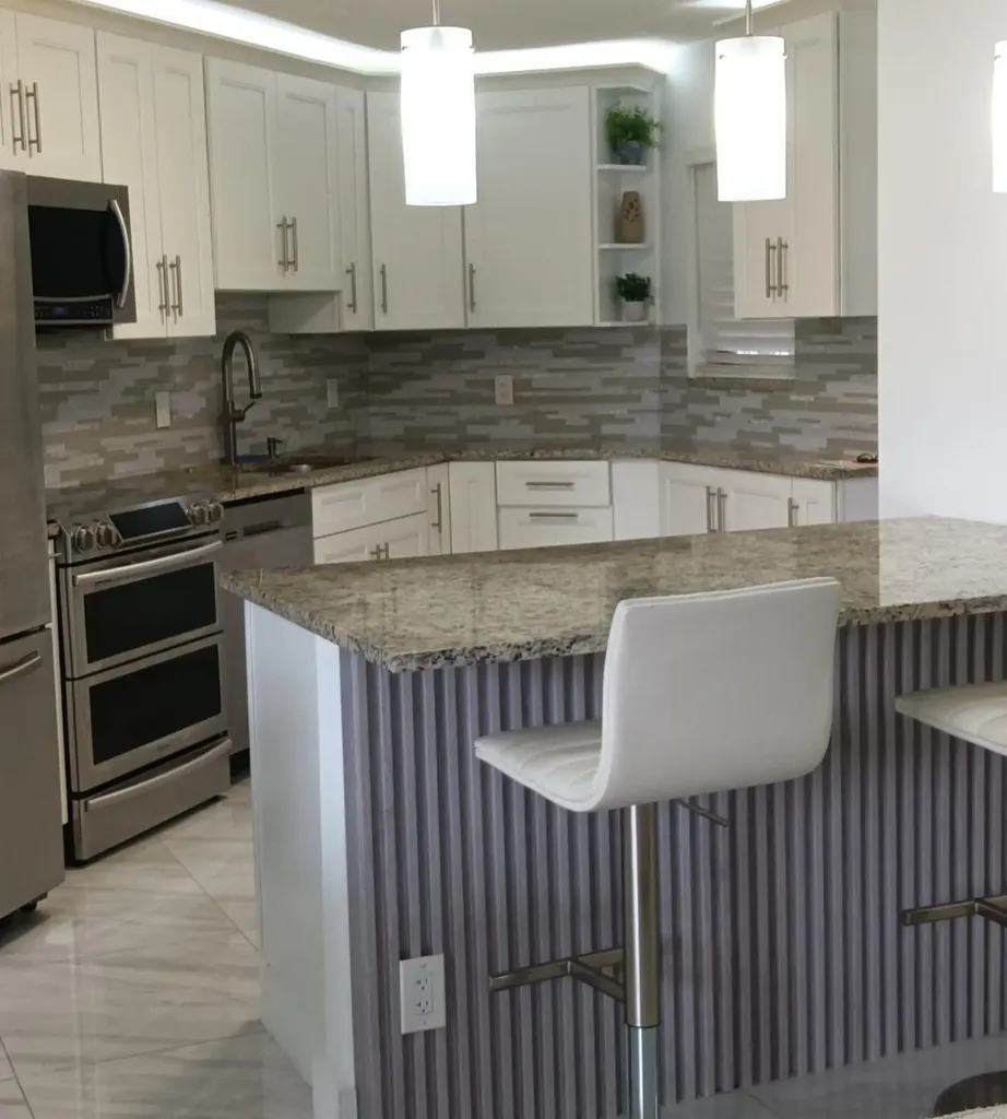 5749 Camino Del Sol Boca Raton FL 33433