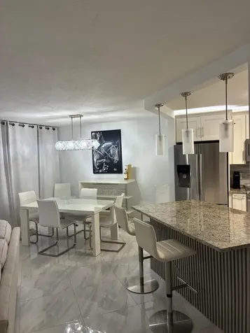 5749 Camino Del Sol Boca Raton FL 33433