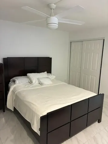 5749 Camino Del Sol Boca Raton FL 33433