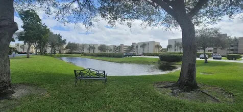 5749 Camino Del Sol Boca Raton FL 33433