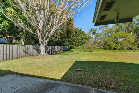 800 Anita Street Fort Pierce FL 34982