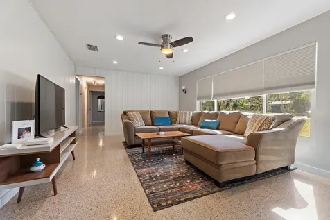 800 Anita Street Fort Pierce FL 34982