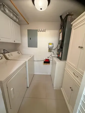 5930 Whispering Pine Way Greenacres FL 33463