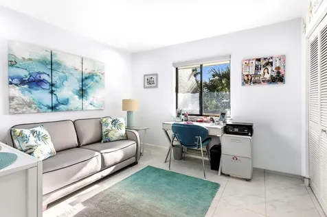 2550 Presidential Way West Palm Beach FL 33401