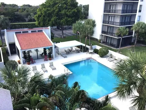 2550 Presidential Way West Palm Beach FL 33401