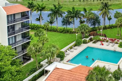 2550 Presidential Way West Palm Beach FL 33401