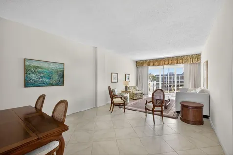 105 Paradise Harbour Boulevard North Palm Beach FL 33408