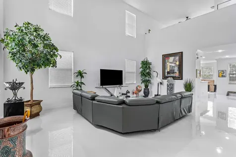 853 Gazetta Way West Palm Beach FL 33413