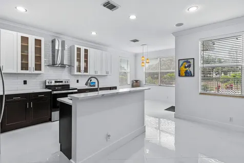 853 Gazetta Way West Palm Beach FL 33413