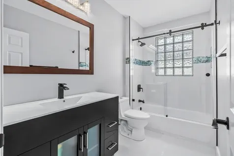 853 Gazetta Way West Palm Beach FL 33413