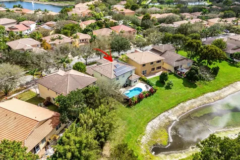 853 Gazetta Way West Palm Beach FL 33413