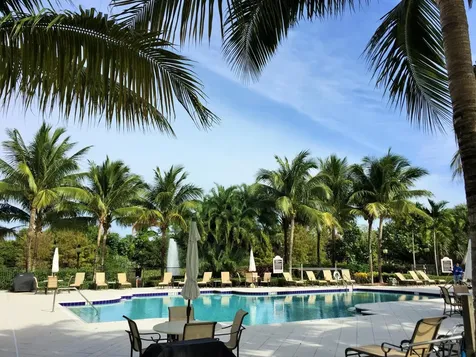 4905 Midtown Lane Palm Beach Gardens FL 33418