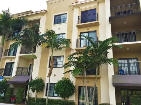 4905 Midtown Lane Palm Beach Gardens FL 33418