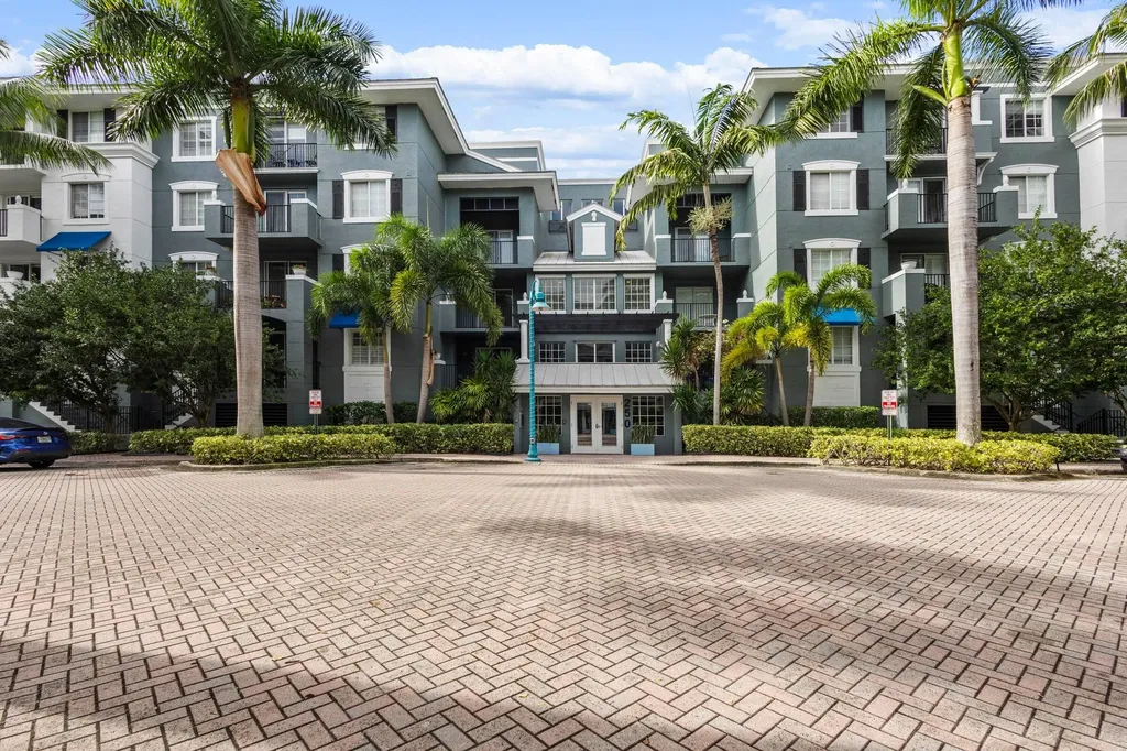 250 NE 3rd Avenue Delray Beach FL 33444
