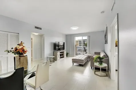 250 NE 3rd Avenue Delray Beach FL 33444
