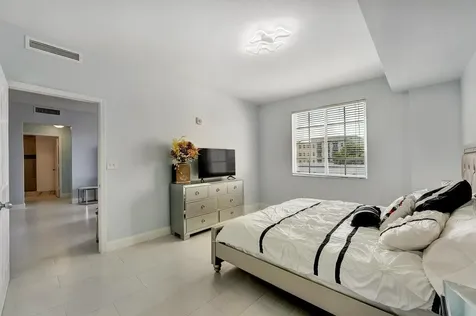 250 NE 3rd Avenue Delray Beach FL 33444