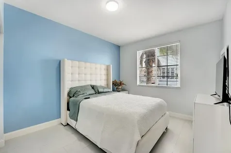 250 NE 3rd Avenue Delray Beach FL 33444