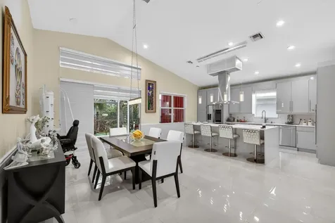 1740 Sw Jamesport Drive Port Saint Lucie FL 34953