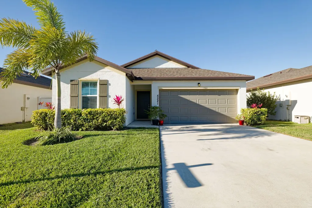 5221 Armina Place Fort Pierce FL 34951