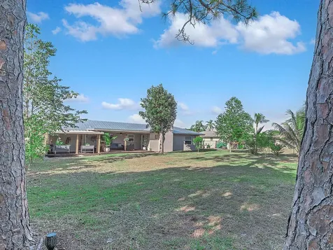 2485 Se Saphire Terrace Terrace Port Saint Lucie FL 34952