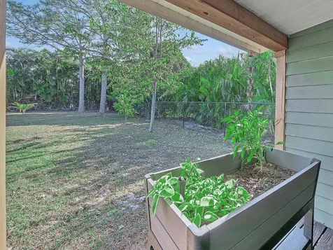 2485 Se Saphire Terrace Terrace Port Saint Lucie FL 34952