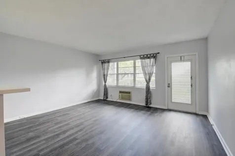 49 Suffolk B Boca Raton FL 33434