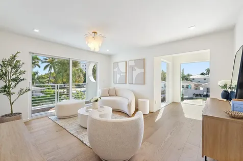 107 Sandal Lane Palm Beach Shores FL 33404
