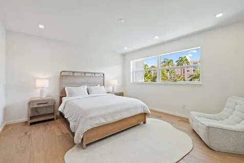 107 Sandal Lane Palm Beach Shores FL 33404