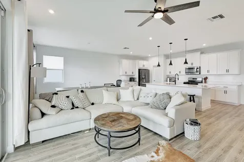 14093 Enzi Way Port Saint Lucie FL 34987