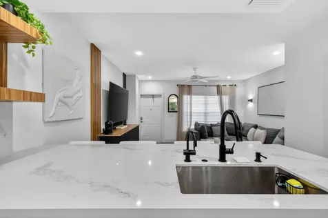 836 Kokomo Key Lane Delray Beach FL 33483