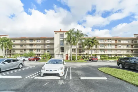 27 Abbey Lane Delray Beach FL 33446