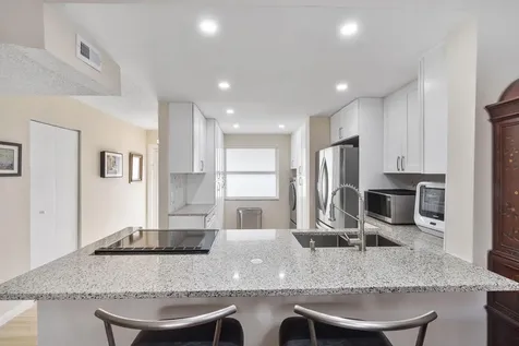 27 Abbey Lane Delray Beach FL 33446