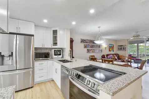 27 Abbey Lane Delray Beach FL 33446