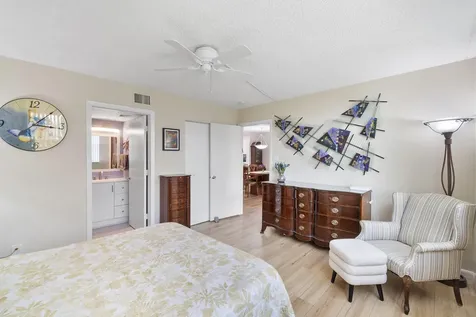 27 Abbey Lane Delray Beach FL 33446