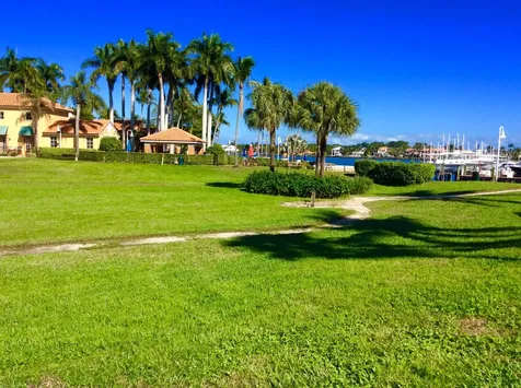 157 Yacht Club Way Hypoluxo FL 33462